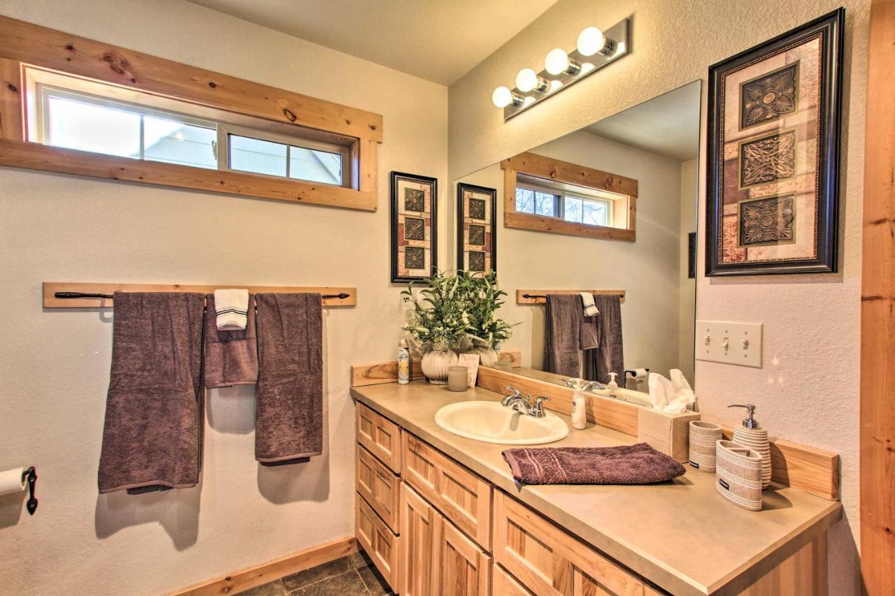 Klamath Falls Cabin Retreat With Deck And Grill! 외부 사진